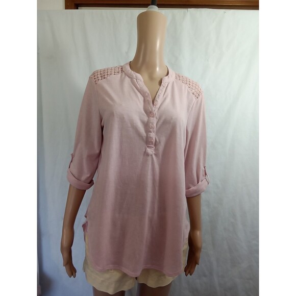 No Boundaries Women Large Pink‎ Roll Tab Sleeve Lace button pullover - Picture 2 of 15